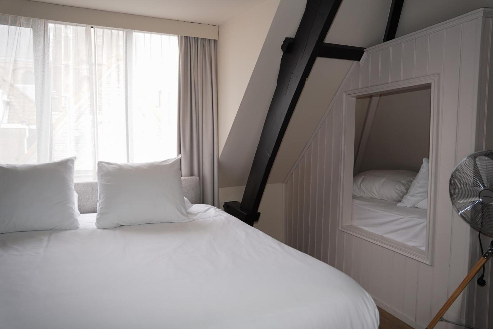 Boutique Hotel Johannes Делфт Екстериор снимка