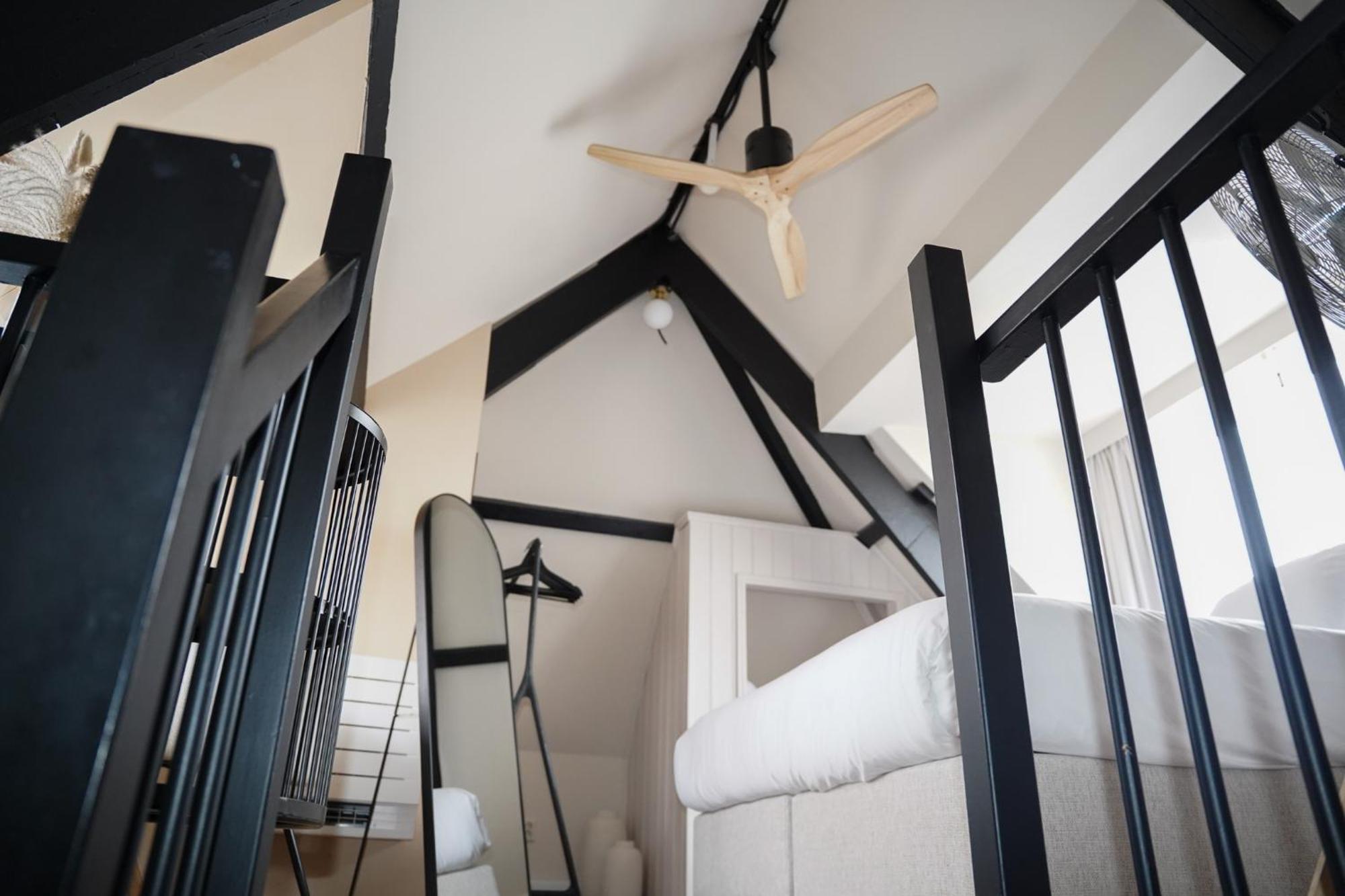 Boutique Hotel Johannes Делфт Екстериор снимка