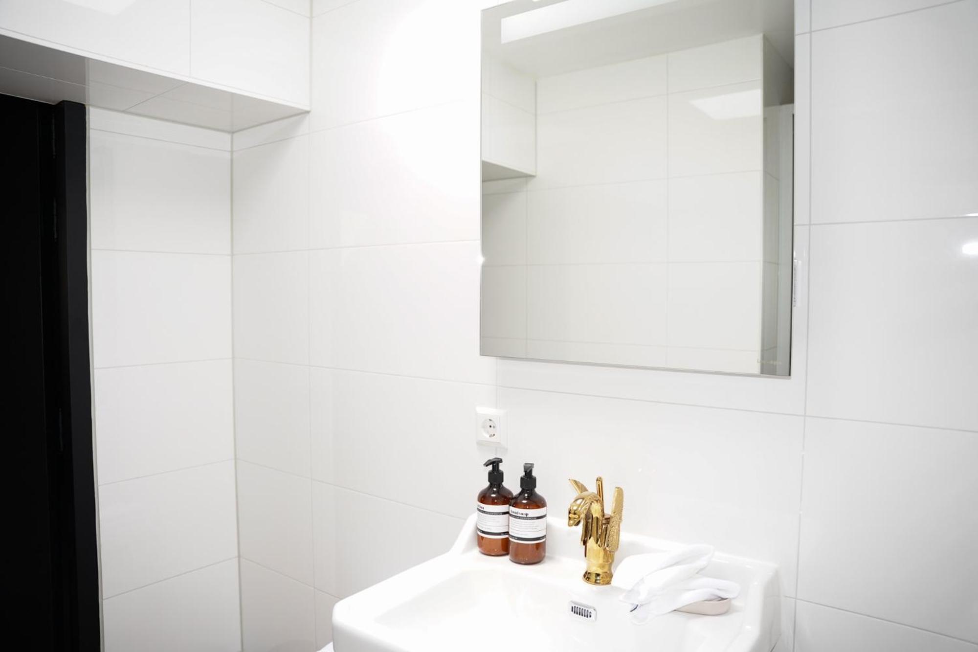 Boutique Hotel Johannes Делфт Екстериор снимка