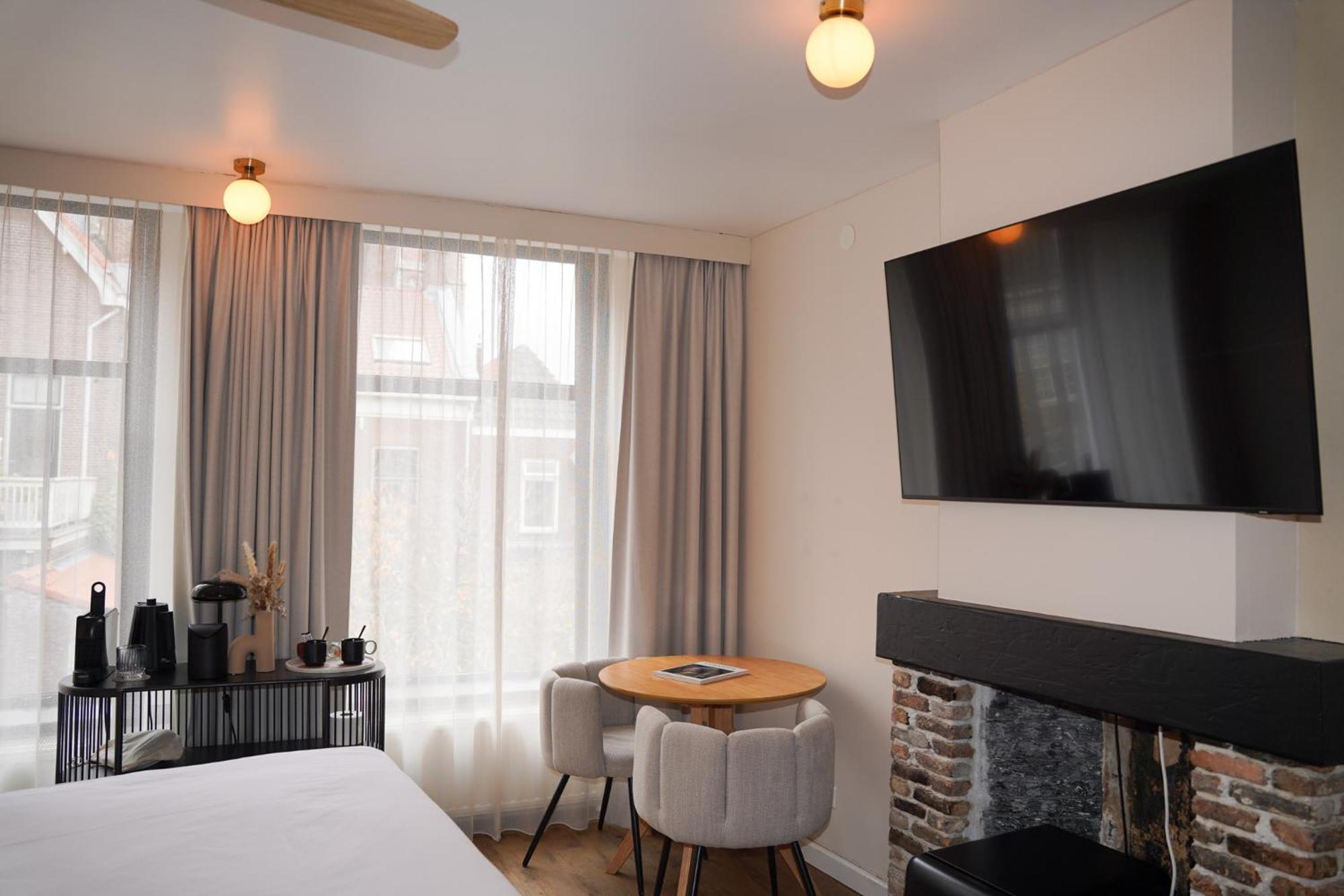 Boutique Hotel Johannes Делфт Екстериор снимка