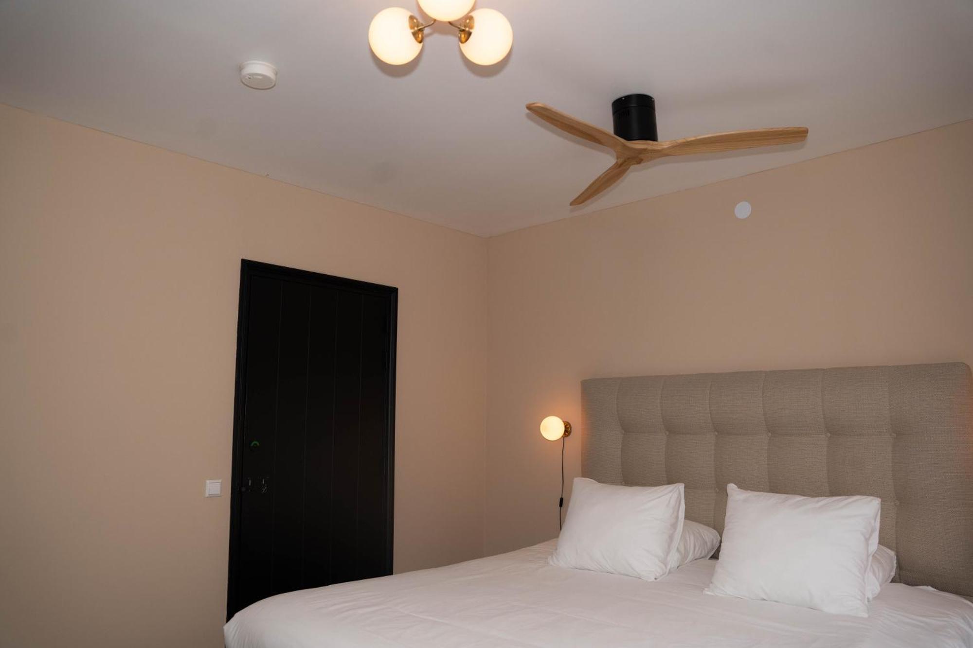 Boutique Hotel Johannes Делфт Екстериор снимка
