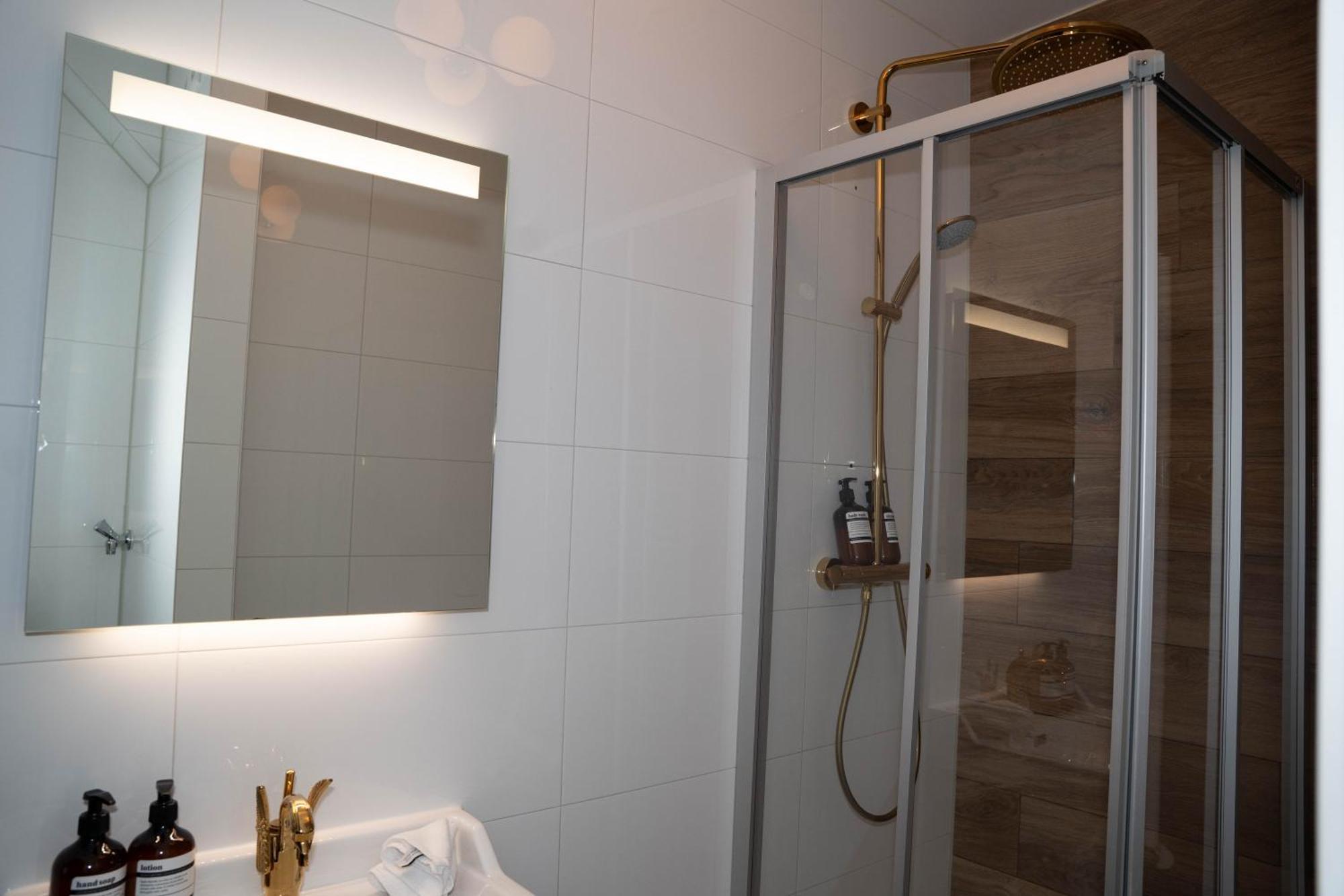 Boutique Hotel Johannes Делфт Екстериор снимка